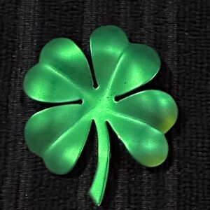 Green 4 Leaf Clover Metal Brooch